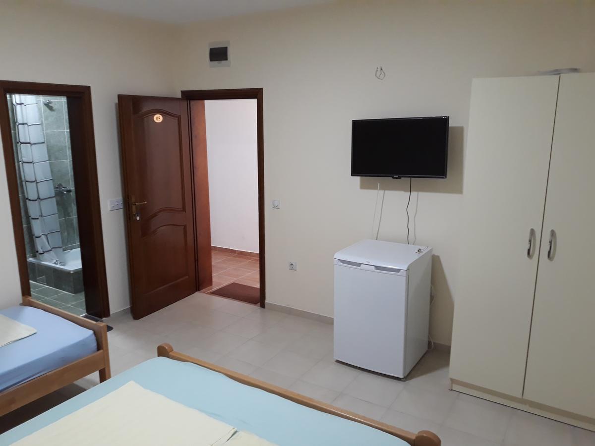 Korac Apartments Ulcinj Extérieur photo