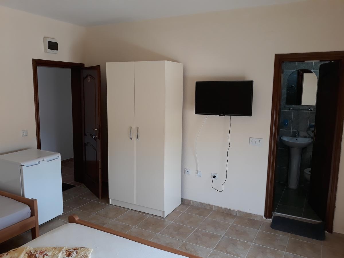Korac Apartments Ulcinj Extérieur photo