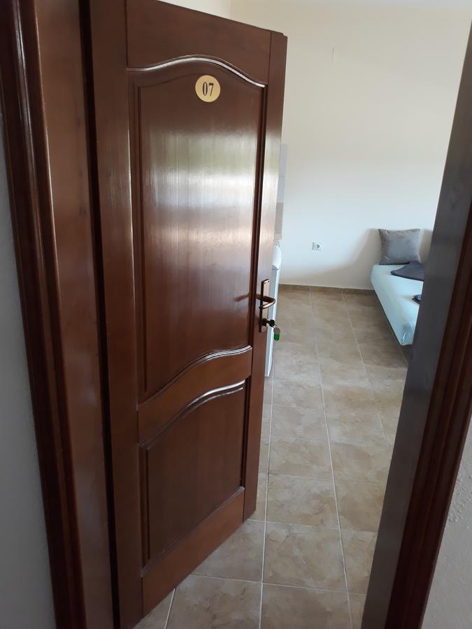 Korac Apartments Ulcinj Extérieur photo